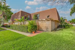 1206 12th Lane, Palm Beach Gardens, FL 33418 Sold 11/29/23