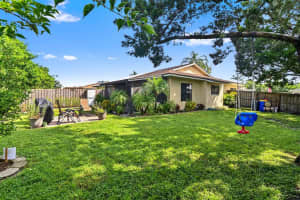 4560 SE Roaring Brook Way, Stuart, FL 34997 Sold 09/28/23