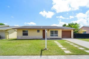 6090 Lambeth Circle, Lake Worth Beach, FL 33463 Sold 10/23/23