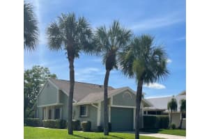 1538 SE Crayrich Court, Port St Lucie, FL 34952 Sold 09/14/23