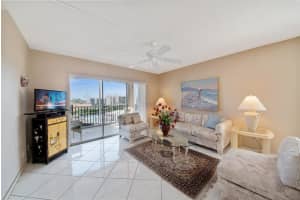 2871 N Ocean Boulevard F425, Boca Raton, FL 33431 Sold 10/26/23
