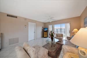 2871 N Ocean Boulevard F425, Boca Raton, FL 33431 Sold 10/26/23