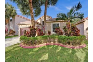 203 Seminole Lakes Drive, Royal Palm Beach, FL 33411 Sold 09/22/23