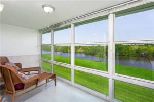 2800 Indian River Boulevard C7, Vero Beach, FL 32960 Sold 10/20/23