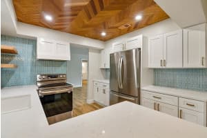 176 12th Place SE, Vero Beach, FL 32962 Sold 11/01/23