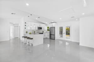 5324 Greenwood Drive, Delray Beach, FL 33484 Sold 09/07/23