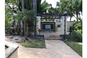 1739 Village Boulevard 108, West Palm Beach, FL 33409 Sold 09/22/23