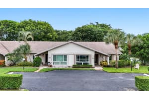 700 Lago Road, Delray Beach, FL 33445 Sold 11/22/23