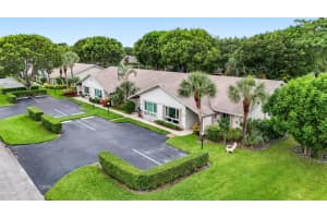 700 Lago Road, Delray Beach, FL 33445 Sold 11/22/23