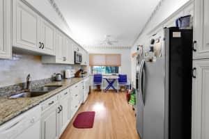 700 Lago Road, Delray Beach, FL 33445 Sold 11/22/23