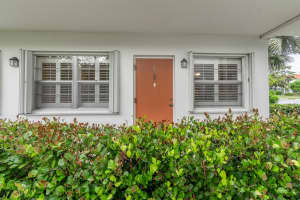 2600 SE Ocean Boulevard R5, Stuart, FL 34996 Sold 10/06/23