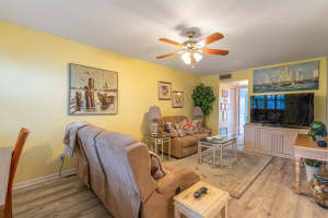 2600 SE Ocean Boulevard R5, Stuart, FL 34996 Sold 10/06/23