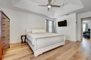 8041 Murano Circle, Palm Beach Gardens, FL 33418 Sold 10/02/23