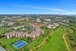 275 Palm Avenue B206, Jupiter, FL 33477 Sold 10/31/23
