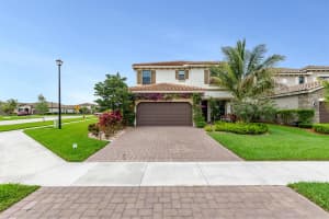 4558 Willow Run Way, Lake Worth Beach, FL 33467 Sold 10/10/23