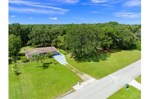 1810 NW Sunset Boulevard, Jensen Beach, FL 34957 Sold 10/04/23