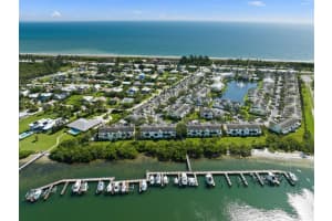 604 Mariner Bay Boulevard, Fort Pierce, FL 34949 Sold 10/31/23