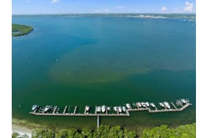 604 Mariner Bay Boulevard, Fort Pierce, FL 34949 Sold 10/31/23