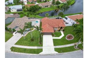 5130 Rosen Boulevard, Boynton Beach, FL 33472 Sold 12/01/23