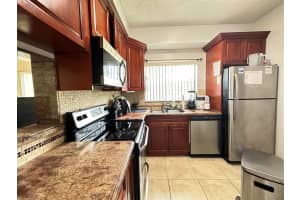 800 Cypress Park Way M1, Deerfield Beach, FL 33064 Sold 11/17/23