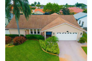 7552 Nemec Drive N, Lake Clarke Shores, FL 33406 Sold 11/01/23