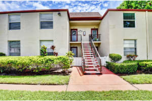 16 Willowbrook Lane 107, Delray Beach, FL 33446 Sold 09/28/23