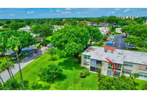 16 Willowbrook Lane 107, Delray Beach, FL 33446 Sold 09/28/23