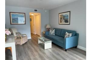 3200 Lake Osborne Drive 106, Lake Worth Beach, FL 33461 Sold 11/30/23