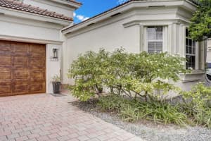 5738 Via De La Plata Circle, Delray Beach, FL 33484 Sold 01/12/24