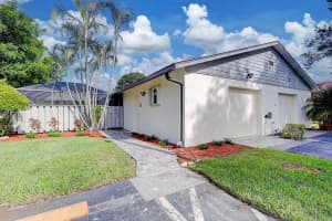 1701 Mariners Cove 13b, Fort Pierce, FL 34950 Sold 10/02/23