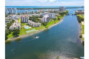 372 Golfview Road 503, North Palm Beach, FL 33408 Sold 05/03/24