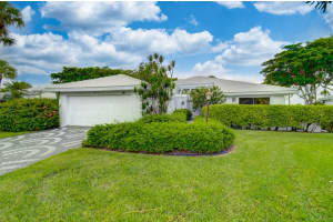 28 Estate Drive, Boynton Beach, FL 33436 Sold 07/23/24