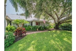 676 Glenview Terrace, Vero Beach, FL 32962 Sold 09/29/23