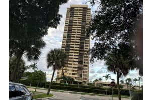 5600 N Flagler Drive 1703, West Palm Beach, FL 33407 Sold 12/29/23