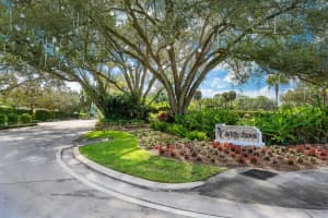 4577 S Lake Drive, Boynton Beach, FL 33436 Sold 10/31/23