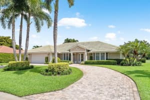 4577 S Lake Drive, Boynton Beach, FL 33436 Sold 10/31/23