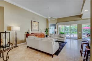 124 Euphrates Circle, Palm Beach Gardens, FL 33410 Sold 11/27/23