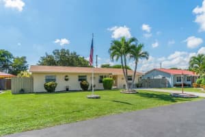 6665 Massachusetts Drive, Lantana, FL 33462 Sold 09/29/23