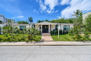 202 Lytton Court, West Palm Beach, FL 33405 Sold 11/13/23