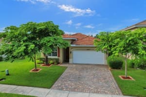 4824 Foxtail Palm Court, Greenacres, FL 33463 Sold 10/10/23