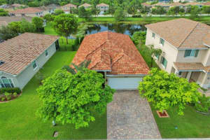 4824 Foxtail Palm Court, Greenacres, FL 33463 Sold 10/10/23