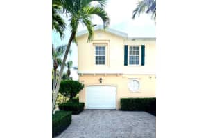 264 Fortuna Drive, Palm Beach Gardens, FL 33410 Sold 11/30/23