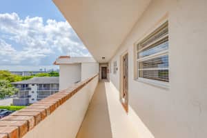 29 Yacht Club Drive 503, North Palm Beach, FL 33408 Sold 03/25/24