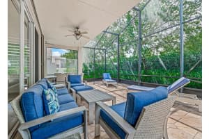 8290 Sandpiper Glen Drive, Lake Worth, FL 33467 Sold 10/20/23