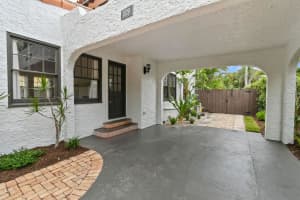 529 34th Street, West Palm Beach, FL 33407 Sold 10/15/24