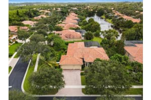 9787 SE Osprey Pointe Drive, Hobe Sound, FL 33455 Sold 12/14/23