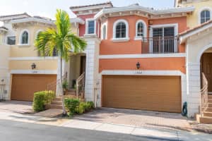 1304 Coastal Bay Boulevard, Boynton Beach, FL 33435 Sold 11/17/23