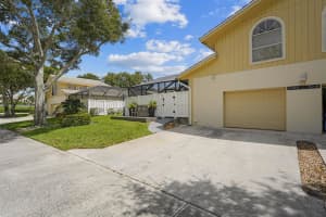 5206 Woodruff Lane, Palm Beach Gardens, FL 33418 Sold 10/30/23