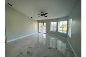 815 W Boynton Beach Boulevard 6-206, Boynton Beach, FL 33426 Sold 09/26/23