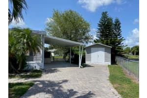 2637 SE 32nd Street, Okeechobee, FL 34974 Sold 11/07/23
